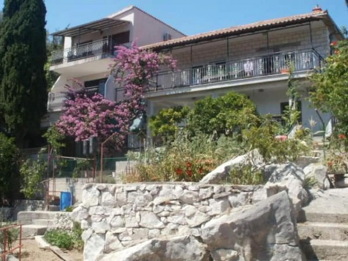 Apartment In Trogir With Sea View, Balcony, Air Conditioning, W-Lan 5055-2