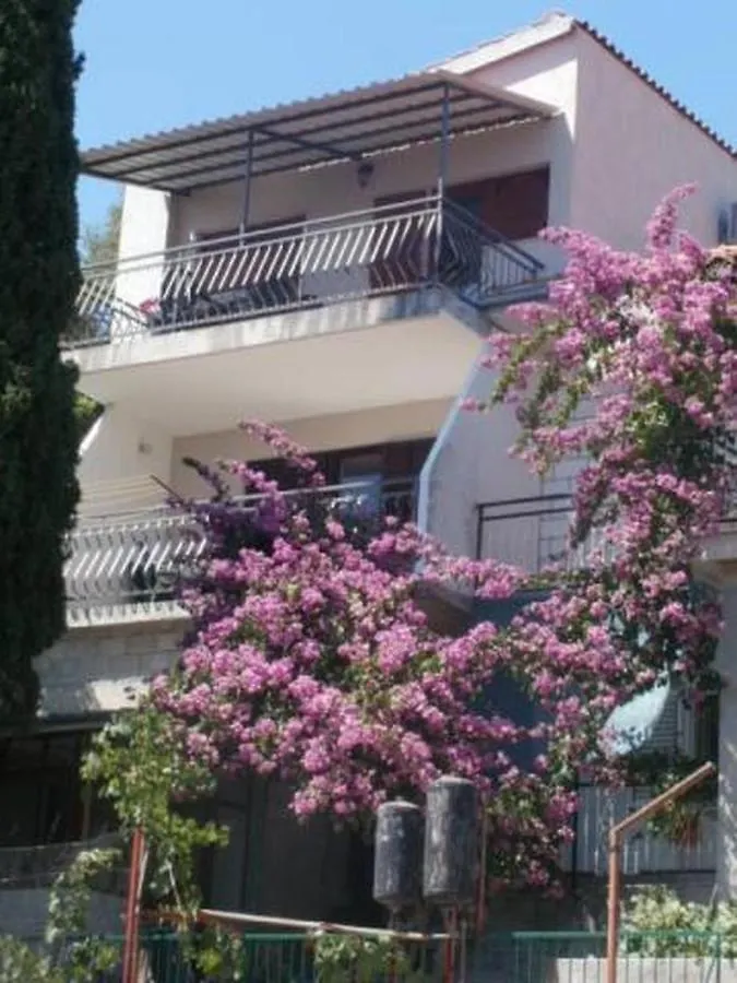 Apartment In Trogir With Sea View, Balcony, Air Conditioning, W-Lan 5055-2 Croatia
